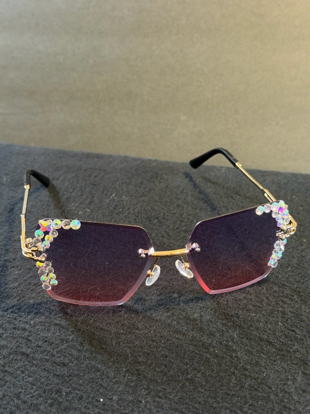 Rhinestone Accent Pink Gradient Rimless Sunglasses - Picture 1 of 5